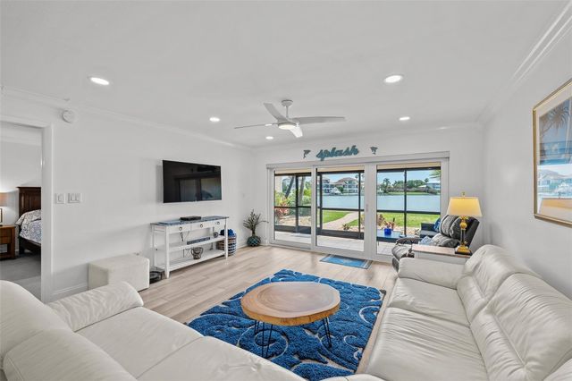 4740 BRITTANY DRIVE S 31, St Petersburg, FL 33715