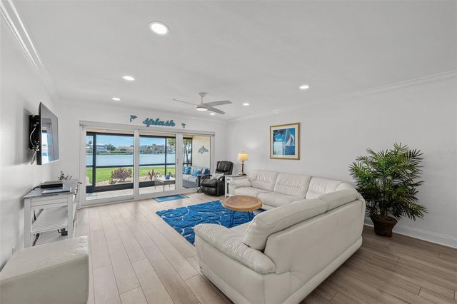 4740 BRITTANY DRIVE S 31, St Petersburg, FL 33715