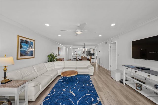 4740 BRITTANY DRIVE S 31, St Petersburg, FL 33715