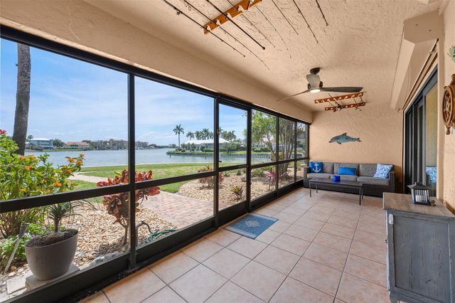 4740 BRITTANY DRIVE S 31, St Petersburg, FL 33715