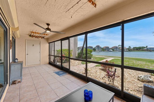 4740 BRITTANY DRIVE S 31, St Petersburg, FL 33715