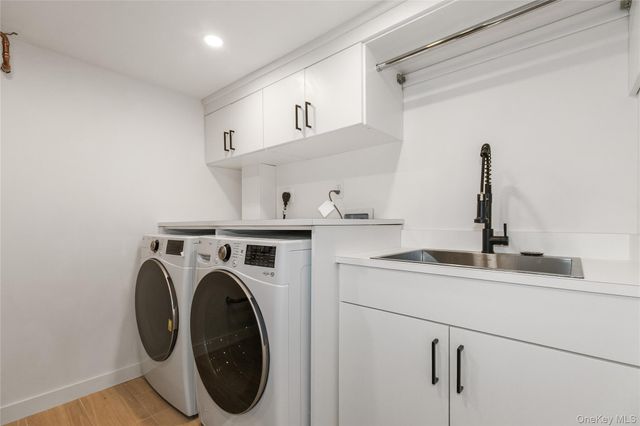 1 Bentley Road, Great Neck, NY 11023