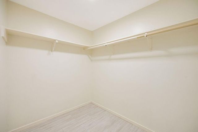 1856 S Gessner Road, Houston, TX 77063