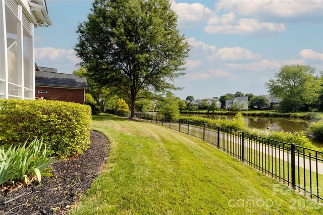 7841 Compton Court, Charlotte, NC 28270