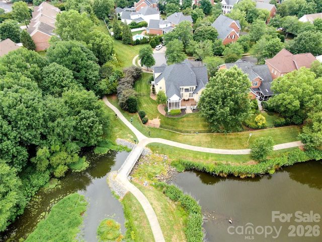 7841 Compton Court, Charlotte, NC 28270