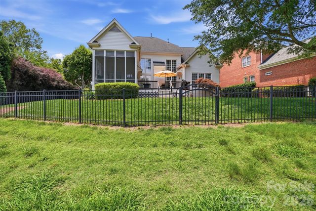 7841 Compton Court, Charlotte, NC 28270