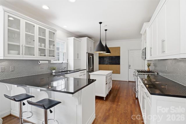 7841 Compton Court, Charlotte, NC 28270
