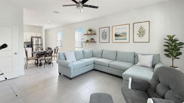 4623 WANDSWORTH WAY, Davenport, FL 33837