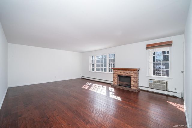 172 Lawrence Park Terrace 172, Bronxville, NY 10708