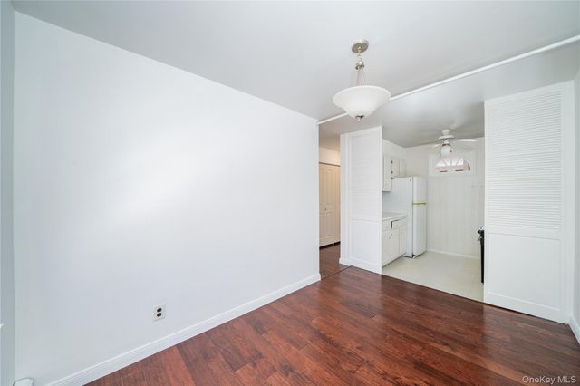 172 Lawrence Park Terrace 172, Bronxville, NY 10708