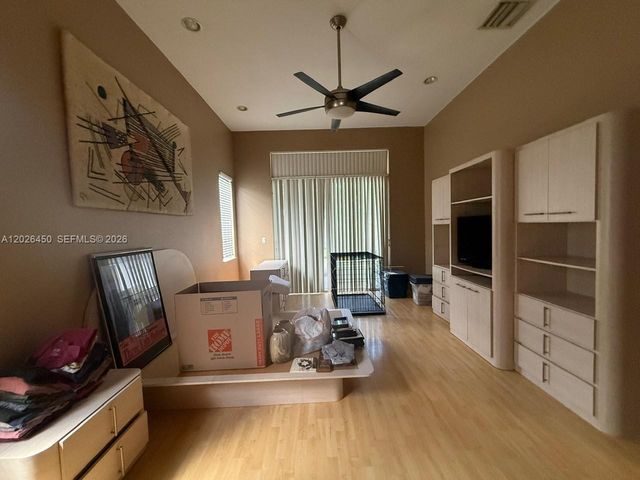 2242 NW 129th Ave, Pembroke Pines, FL 33028