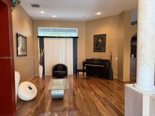 2242 NW 129th Ave, Pembroke Pines, FL 33028