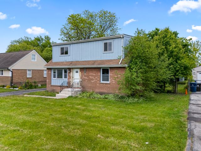 7809 Columbia Drive, Bridgeview, IL 60455