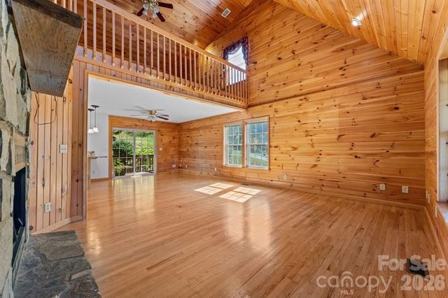 44 Ellistone Court, Sylva, NC 28779