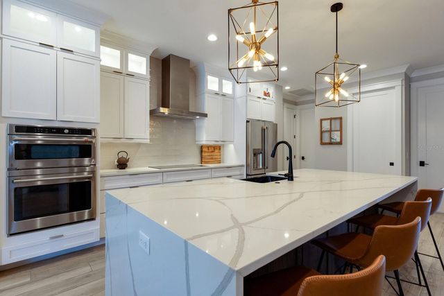 2823 MARSHALL DRIVE, Sarasota, FL 34239