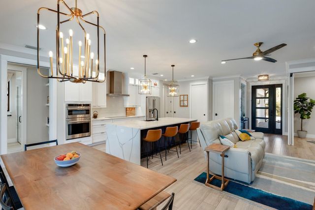 2823 MARSHALL DRIVE, Sarasota, FL 34239