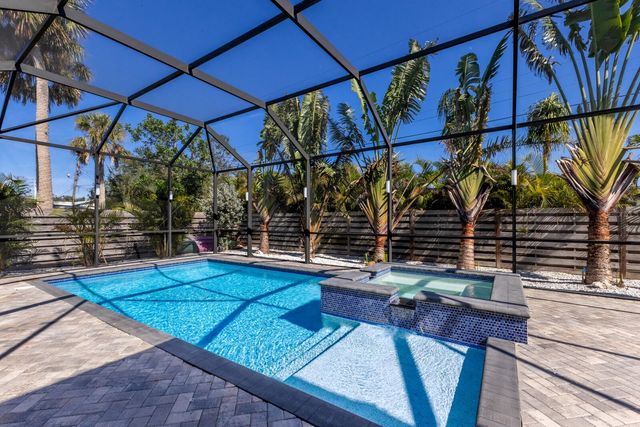 2823 MARSHALL DRIVE, Sarasota, FL 34239