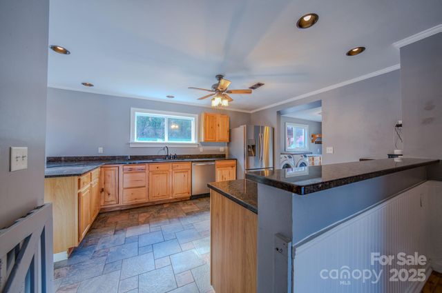 206 Martin Road, Swannanoa, NC 28778