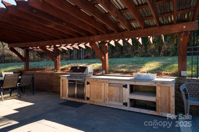 206 Martin Road, Swannanoa, NC 28778