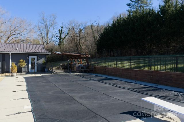 206 Martin Road, Swannanoa, NC 28778