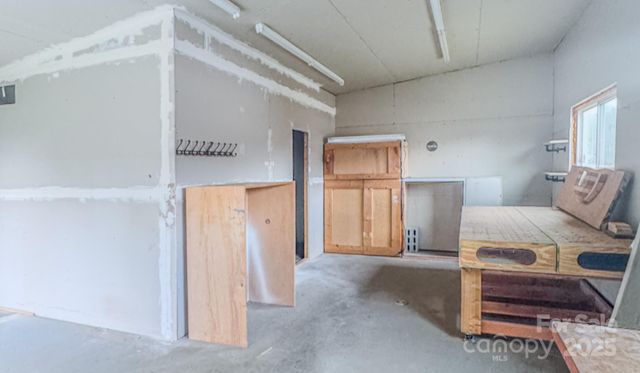 206 Martin Road, Swannanoa, NC 28778