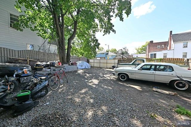 99 Rhode Island Avenue, East Orange, NJ 07018