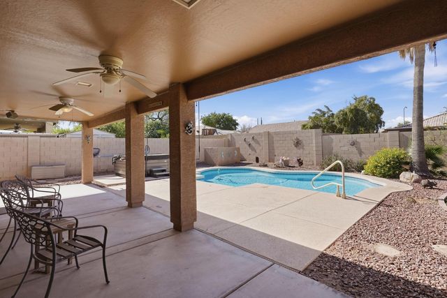 5339 W Kaler Circle, Glendale, AZ 85301