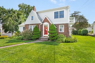 4 Fitzgerald Ave, Clifton City, NJ 07011