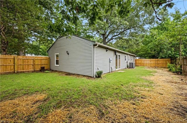 4637 Magnolia DR, Suffolk, VA 23435
