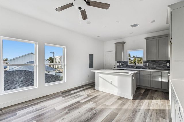 2313 E COLUMBUS DRIVE, Tampa, FL 33605