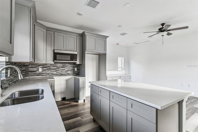 2313 E COLUMBUS DRIVE, Tampa, FL 33605