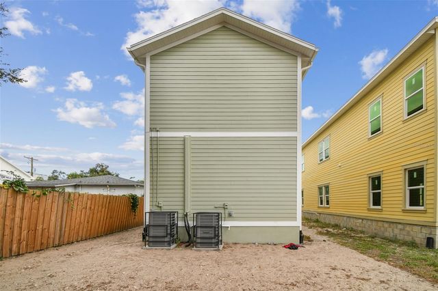 2313 E COLUMBUS DRIVE, Tampa, FL 33605