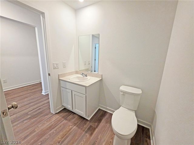 660 East Huyana Wind Drive, Pahrump, NV 89048