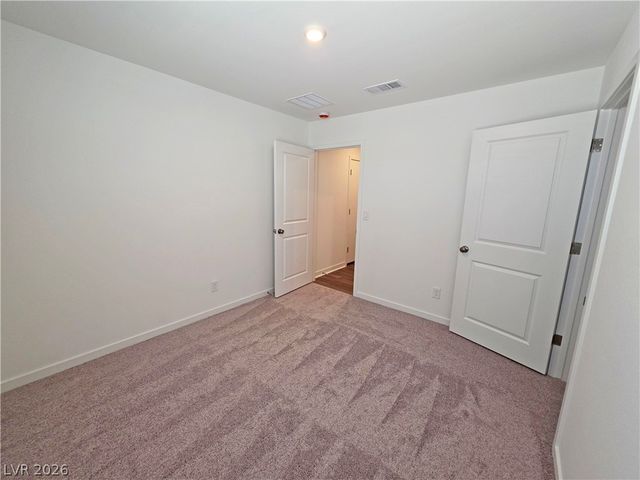 660 East Huyana Wind Drive, Pahrump, NV 89048