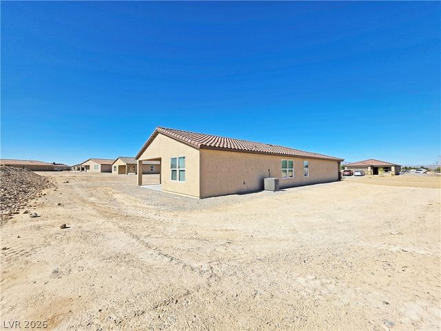 660 East Huyana Wind Drive, Pahrump, NV 89048