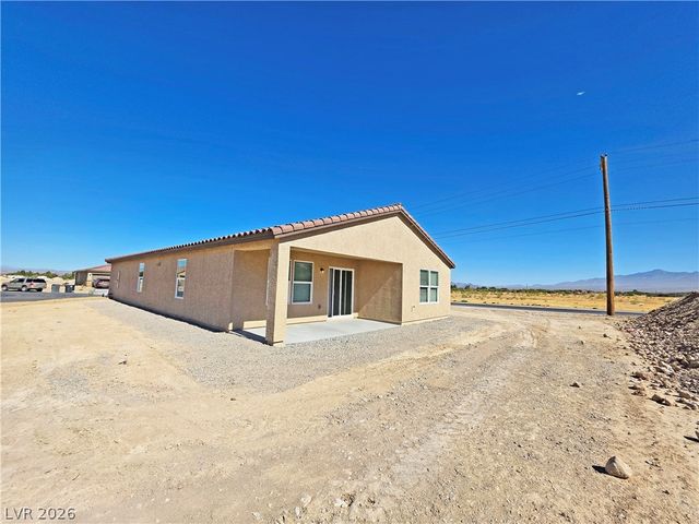 660 East Huyana Wind Drive, Pahrump, NV 89048