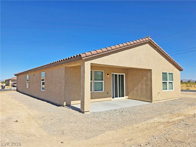 660 East Huyana Wind Drive, Pahrump, NV 89048