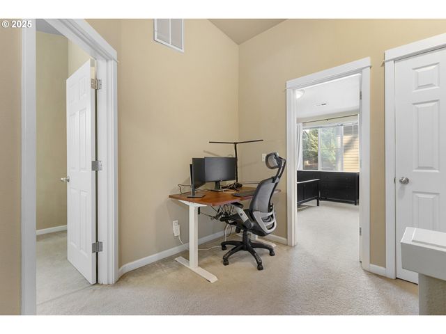 15480 Sw MICA Ln, Beaverton, OR 97007