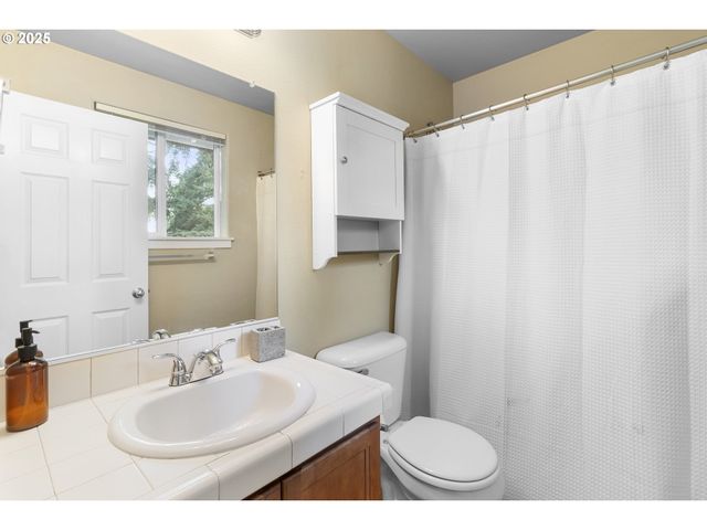 15480 Sw MICA Ln, Beaverton, OR 97007