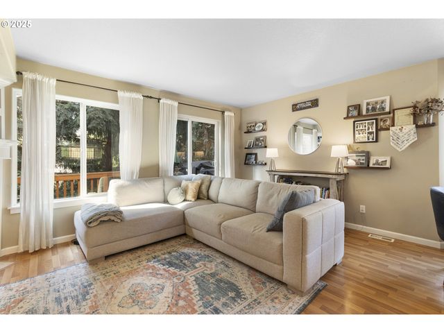 15480 Sw MICA Ln, Beaverton, OR 97007