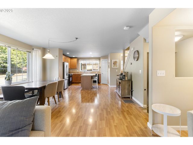 15480 Sw MICA Ln, Beaverton, OR 97007