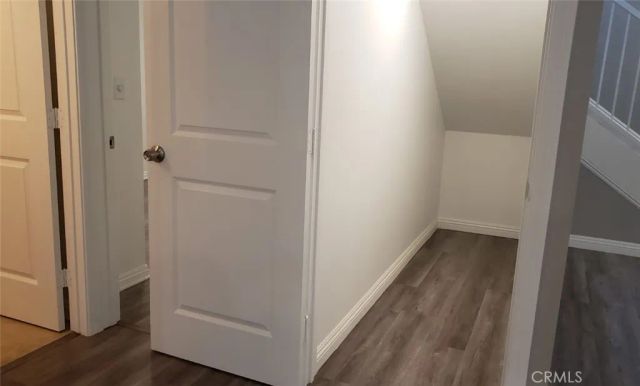 2051 W Florence, Los Angeles, CA 90047