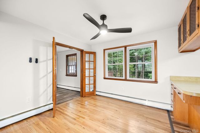 23 Oakland Avenue, Walden, NY 12586