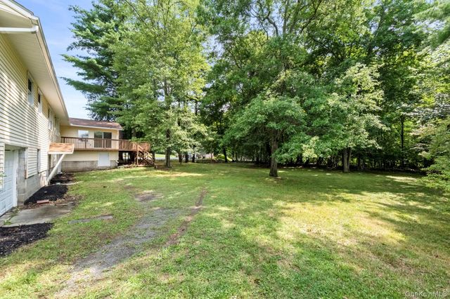 23 Oakland Avenue, Walden, NY 12586