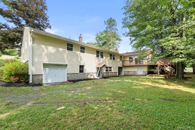 23 Oakland Avenue, Walden, NY 12586