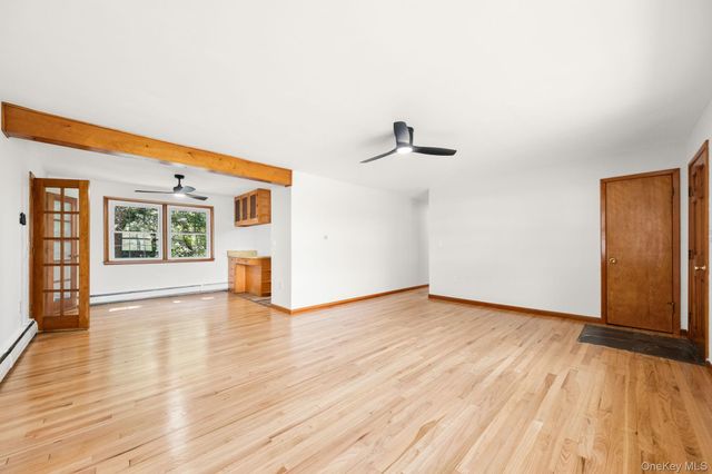 23 Oakland Avenue, Walden, NY 12586