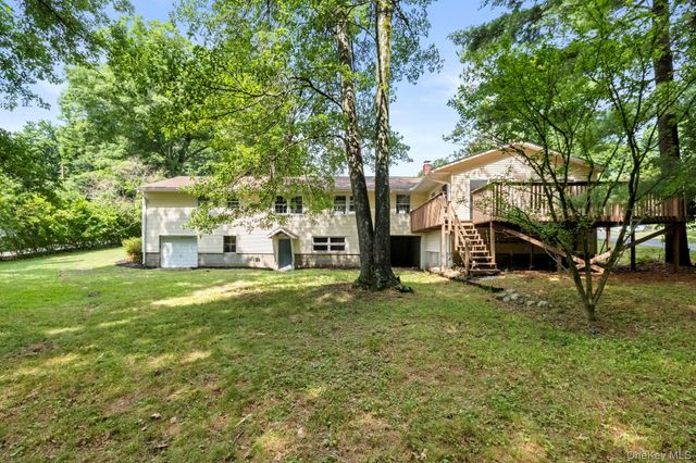 23 Oakland Avenue, Walden, NY 12586
