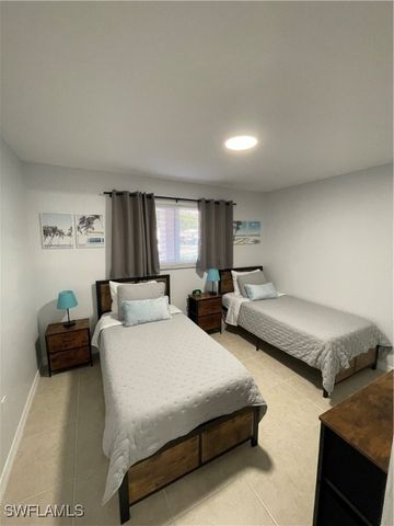 170 Turtle Lake CT 103, Naples, FL 34105