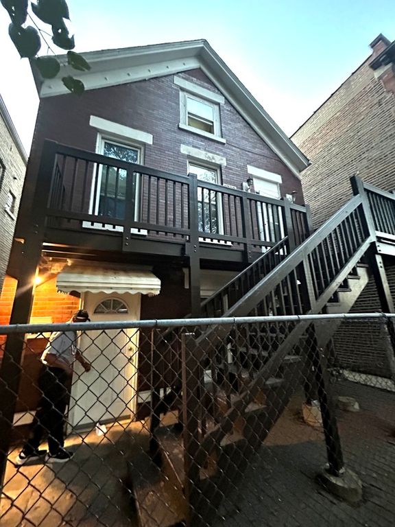 2708 S Kildare Avenue, Chicago, IL 60623 — exterior