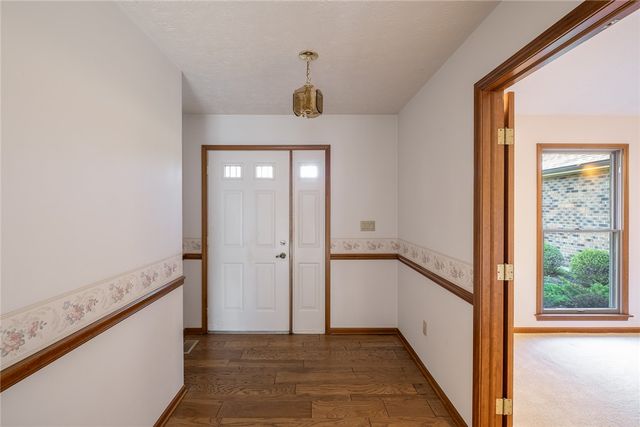 276 S Fairfield Road, Beavercreek Twp, OH 45305